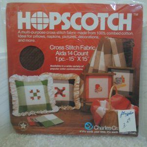 Charles Craft HOPSCOTCH Cross Stitch Fabric AIDA 14 Count  1 Pc 15" x 15" SEALED
